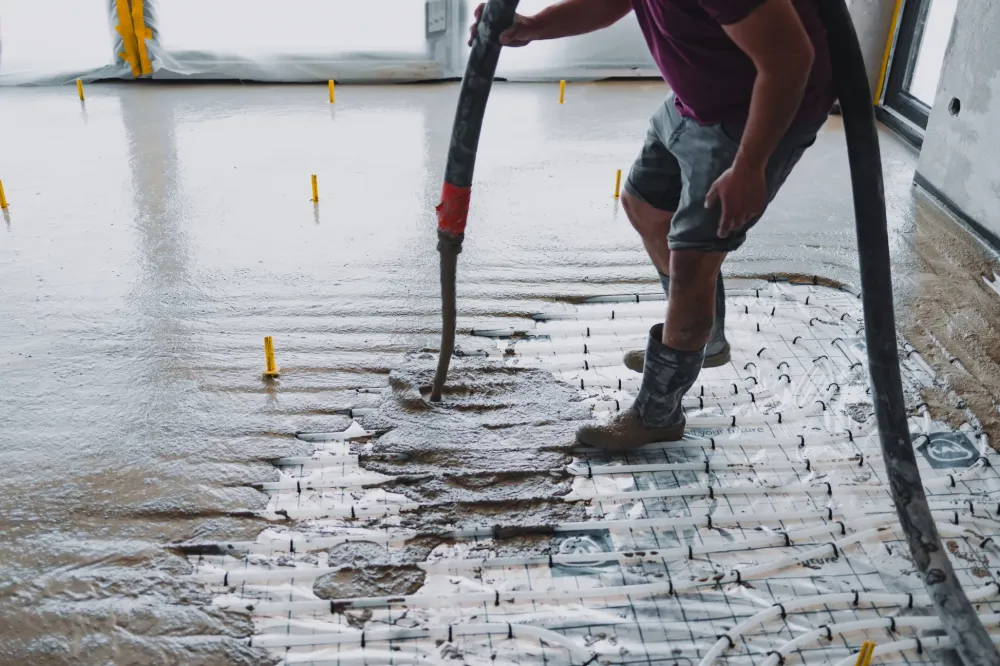 Pose de chape liquide près de Veauche